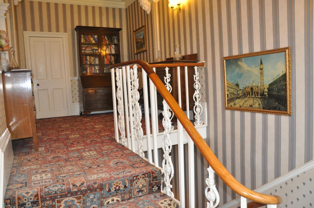 Heath House Bed & Breakfast Ossett Екстериор снимка