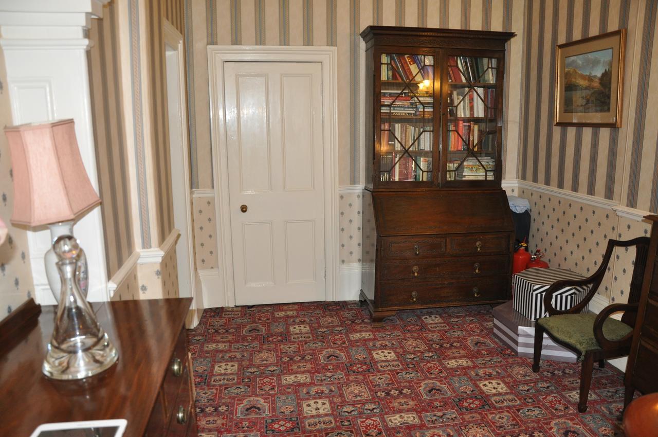 Heath House Bed & Breakfast Ossett Екстериор снимка