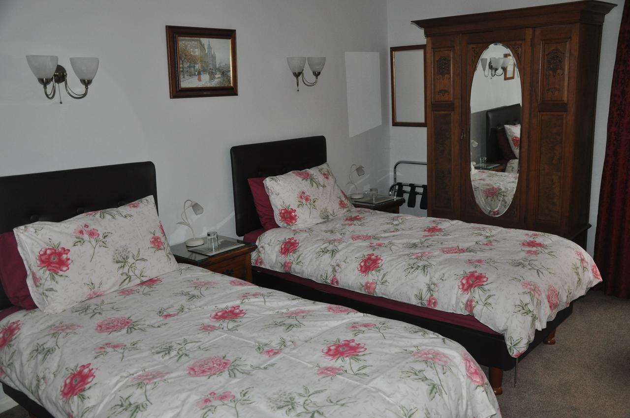 Heath House Bed & Breakfast Ossett Екстериор снимка