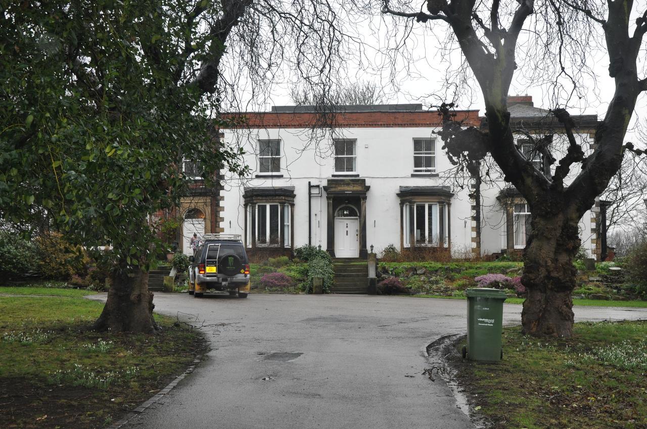 Heath House Bed & Breakfast Ossett Екстериор снимка