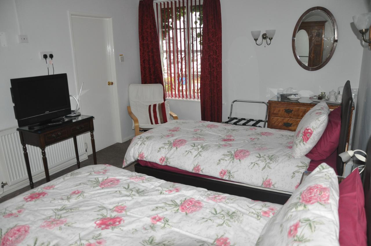 Heath House Bed & Breakfast Ossett Екстериор снимка