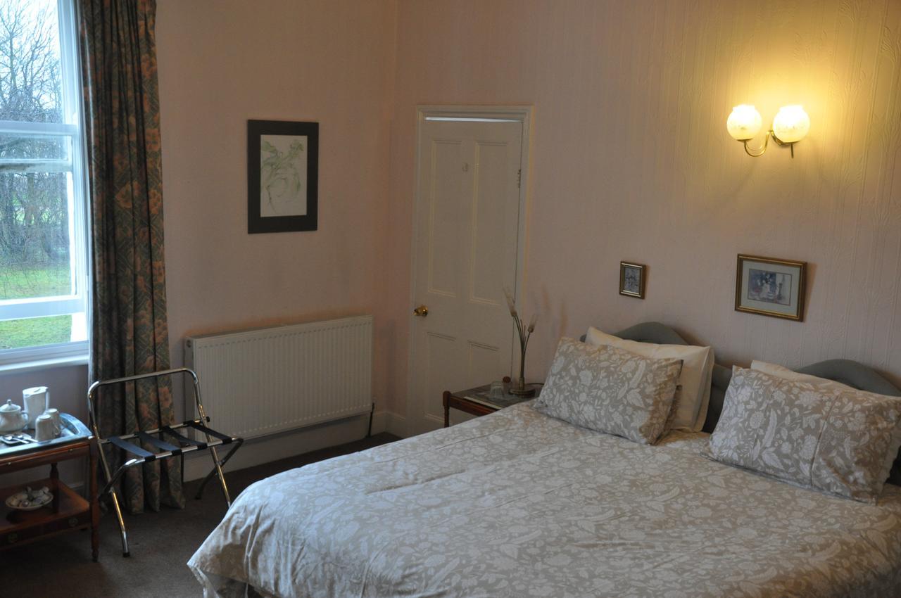 Heath House Bed & Breakfast Ossett Екстериор снимка